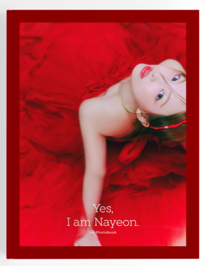 TWICE NAYEON (나연) - 1st PHOTOBOOK [Yes, I am Nayeon.]