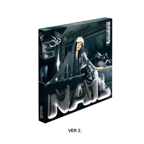 Yves - NAIL [4th EP Album - Deluxe Photobook Ver. + Limited Edition MD Ver.]